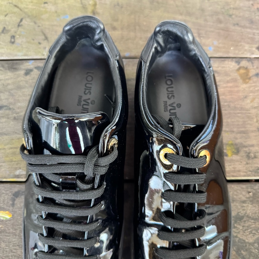 Louis Vuitton Black Patent Leather Low-Top Sneakers with Gold Eyelets - Picture 3 of 9